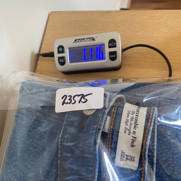 Abercrombie & Fitch Jeans Womens 32 14 Blue 90s Straight Curve Love Frayed Hem - Picture 12 of 12